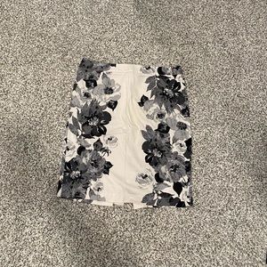 Rose Print Pencil Skirt